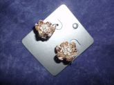 Brinco Flor de Fuxico (Bege)