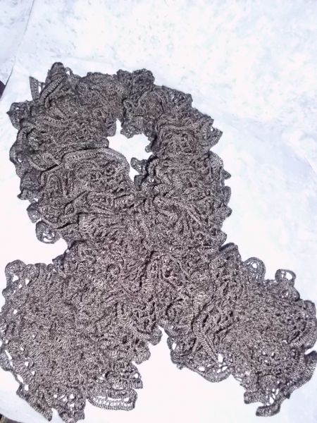 Cachecol 'Babado' (Cinza Escuro)